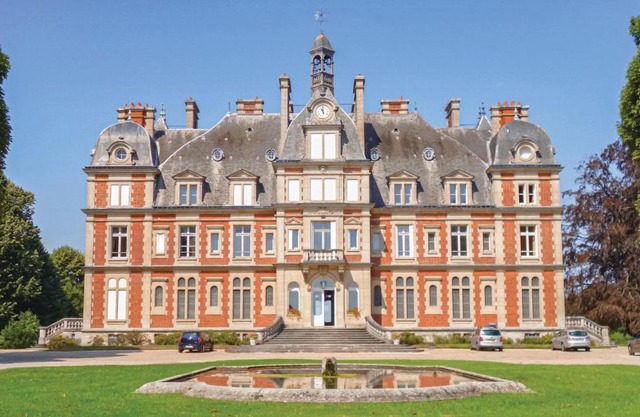 1 Bedroom Awesome Apartment In Ocquerre