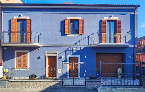 1 Bedroom Lovely Apartment In Tuscania