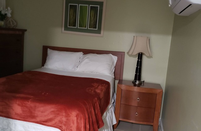 1-bedroom vacation home just 12 minutes from University of Central Florida