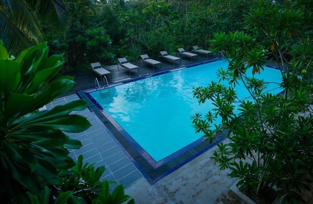 1 BR Ginganga Lodge IN Galle