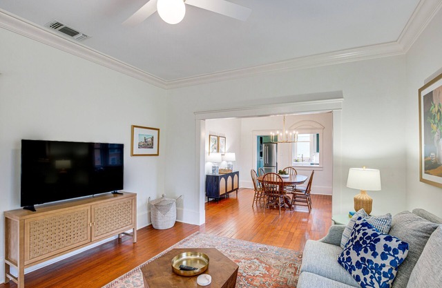 1 Mi to Downtown Tyler: Historic Home w/Porch!