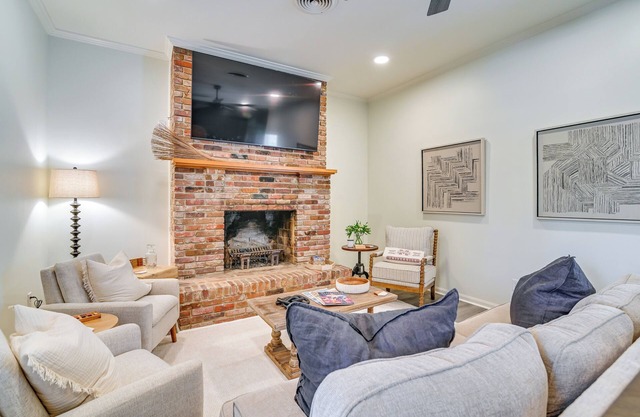 1 Mi to Miss State: ‘Wremy Cottage’ w/Deck & Yard