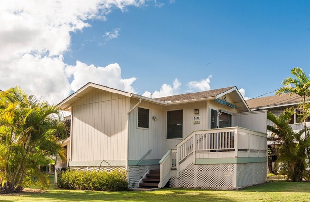 1 Mile from Kalapaki Beach, A/C 1 bedroom home