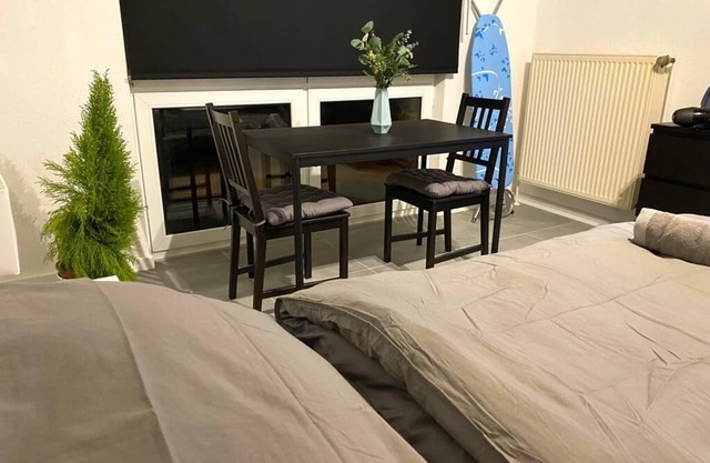 1 room apartment - 2 single beds - WIFI