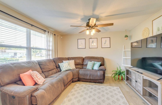 10 Mi to Anna Maria Island: Bradenton Family Home