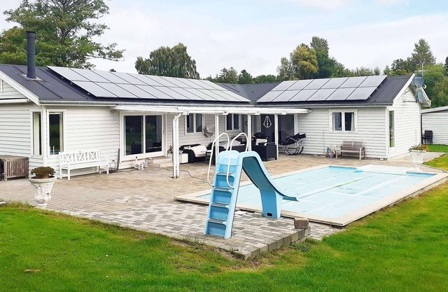 10 person holiday home in Rødvig Stevns-By Traum