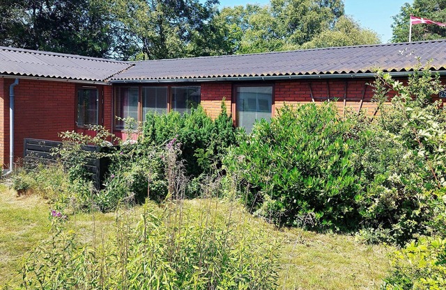 10 person holiday home in Ålbæk