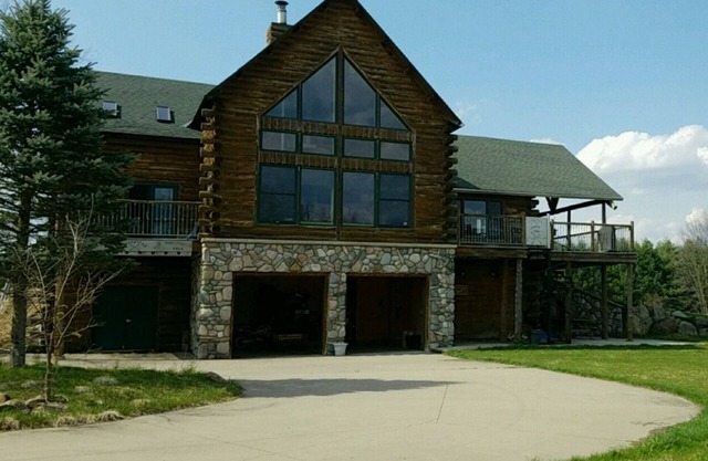 100 Acre Michigan Retreat - Amazing nature/Hot tub/Saunas/Fireplace/WiFi!