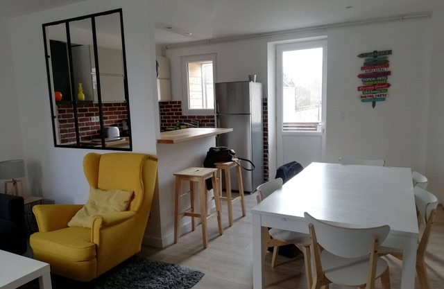 100 m from the beach in a pretty family seaside resort