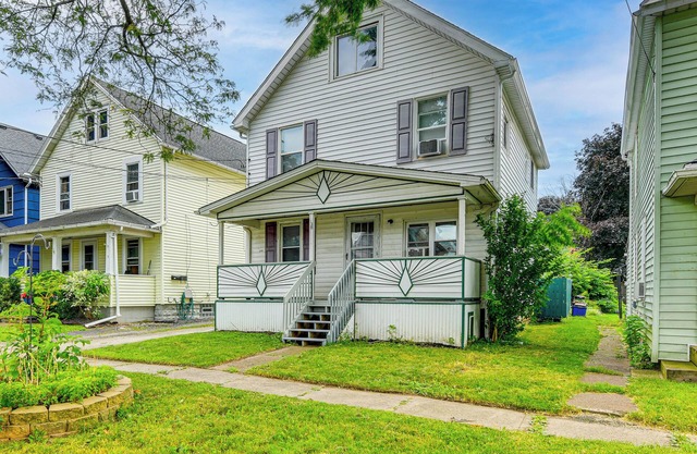 11 Mi to Niagara Falls: North Tonawanda Apartment