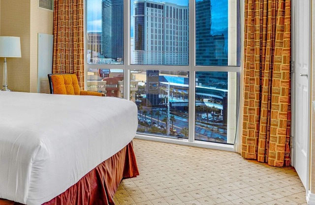 11th Flr MGM Signature 1Bed| Strip View | No Resort Fee