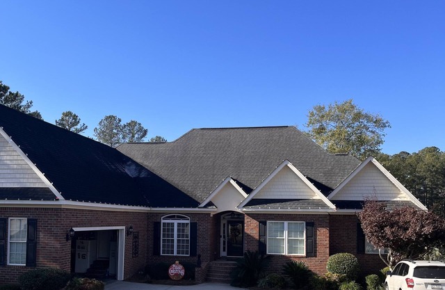 12 Minutes - Augusta National Golf Club, brick home located in North Augusta, SC