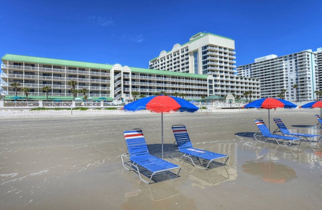 1222- Ocean views-Pools Closed-Construction Deals