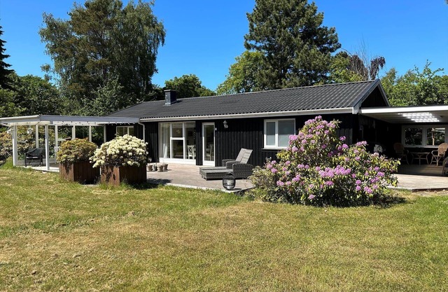 12251-1 Sjællands Odde - Hyggebovej 3