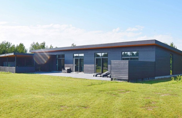 14 person holiday home in Væggerløse-By Traum