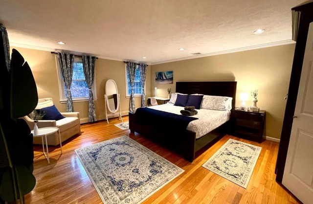 #16 Extra Large Room with Private Bathroom