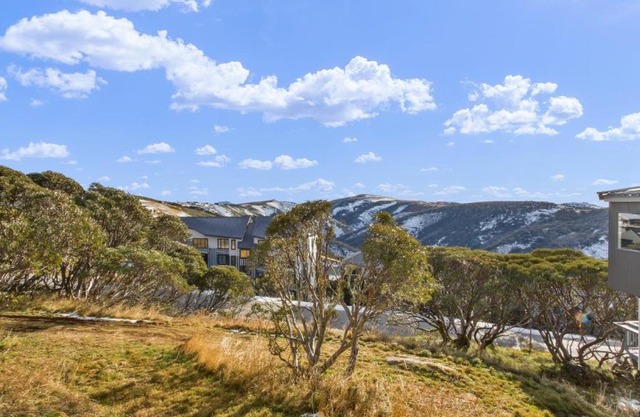 1750 Hotham 4