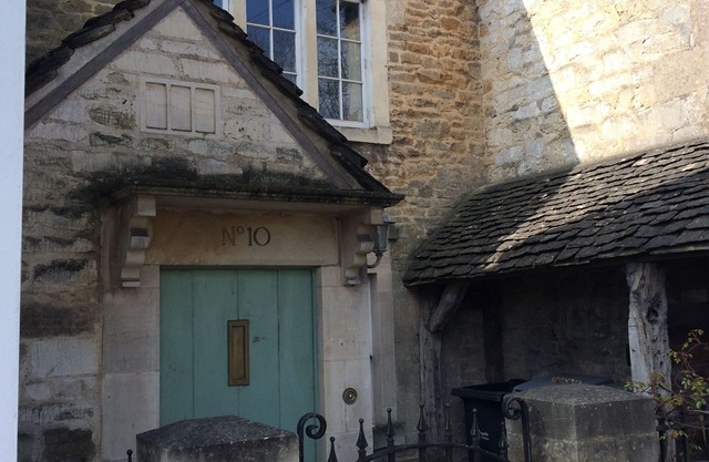 1750s cottage near Bath , 4 bed sleeps 9, Bradford on Avon, Cotswolds.