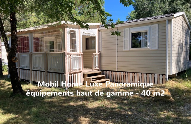 18 Mobil Home Luxe Panoramique calme nature 4personnes