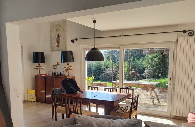 180m2 house with large calm swimming pool and view