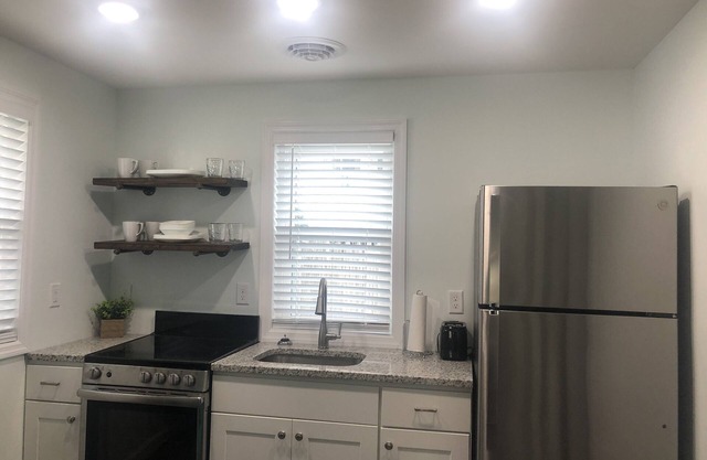 18th Street Cottage #3