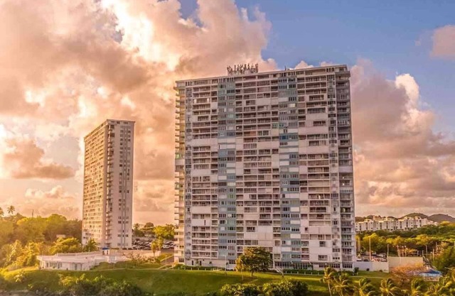 1910 | Sun catcher in Dos Marinas I Fajardo