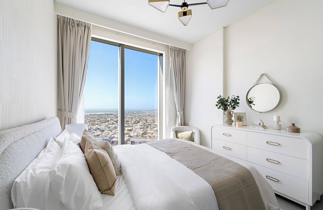 1BR 3802 Forte Tower 2