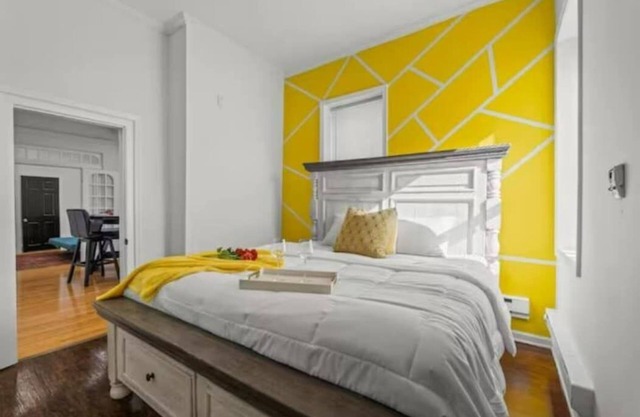 1BR Apartment Cozy King bed