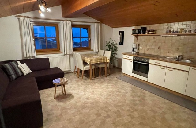 2-4 person apartment, home No.4 - guest house Glaagut - family Hain