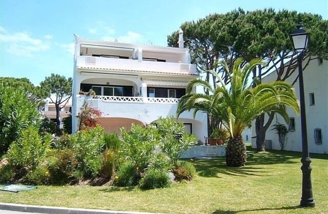 2 BEDROOM APARTMENT in Vale do Lobo
