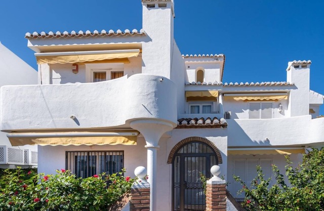 2 Beautiful Beach Front Villa in Mijas Playa Club