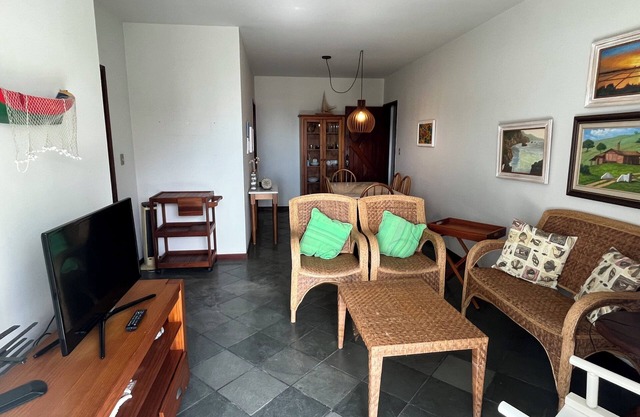 2-Bedroom Family Apartment, Close to Prainha Beach