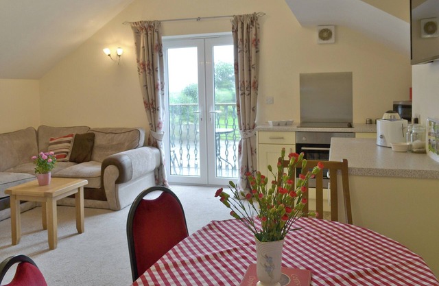 2 bedroom accommodation in Chipshop, near Tavistock