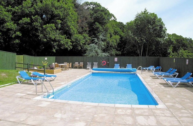 2 bedroom accommodation in Cheriton Bishop