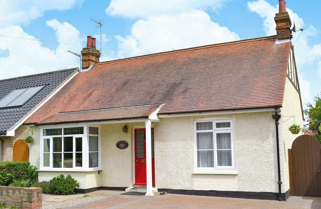 2 bedroom accommodation in Martham, near Winterton