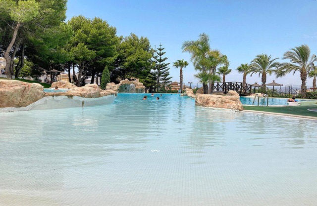 2 bedroom accommodation in Gran Alacant