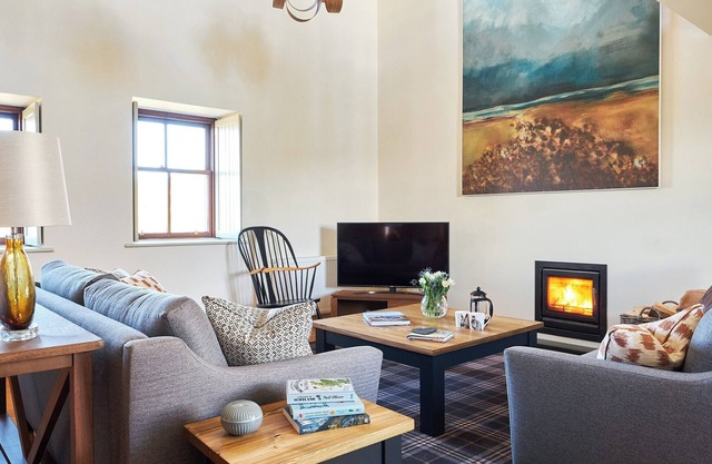 2 bedroom accommodation in Glencraigs, near Campbeltown