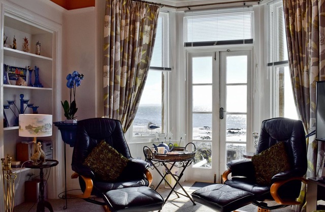 2 bedroom accommodation in Lower Largo