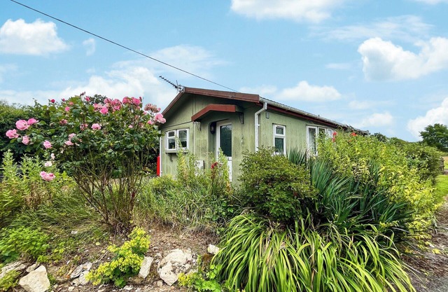 2 bedroom accommodation in East Orchard, near Shaftesbury