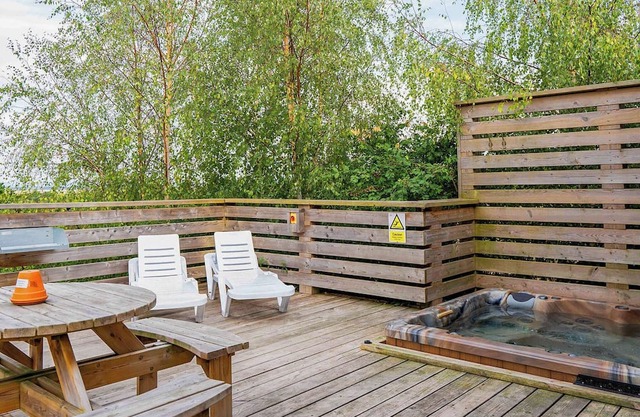 2 bedroom accommodation in Cannington
