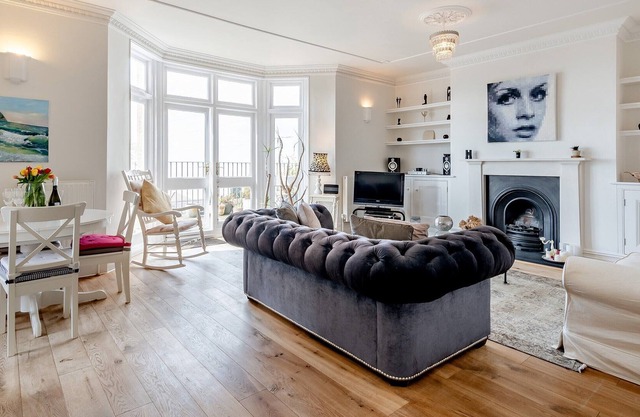 2 bedroom accommodation in Portishead