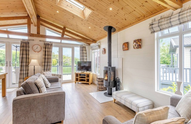 2 bedroom accommodation in Monkton, Nr Ramsgate