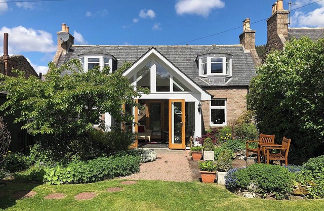 2 bedroom accommodation in Ballater