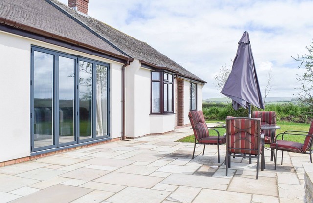 2 bedroom accommodation in Dottery, near Bridport