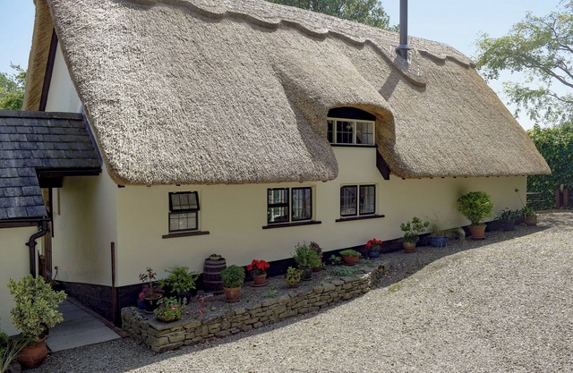 2 bedroom accommodation in Richards Castle, near Ludlow