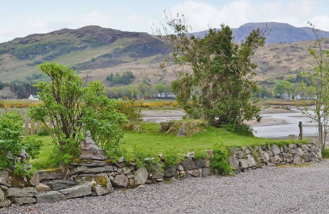 2 bedroom accommodation in Glenelg, near Kyle of Lochalsh