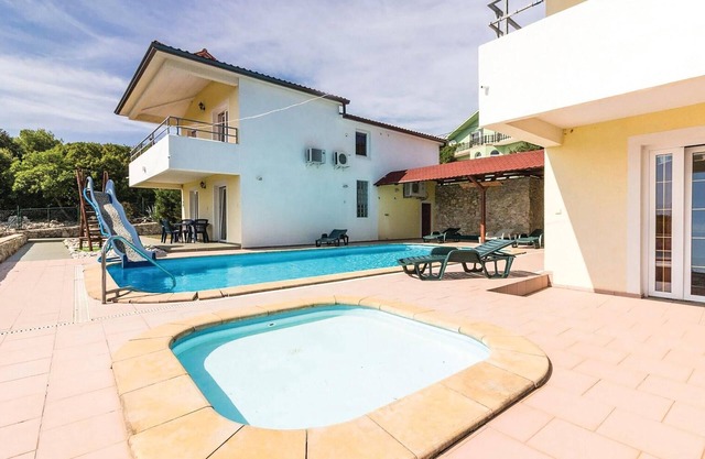 2 bedroom amazing apartment in Labin