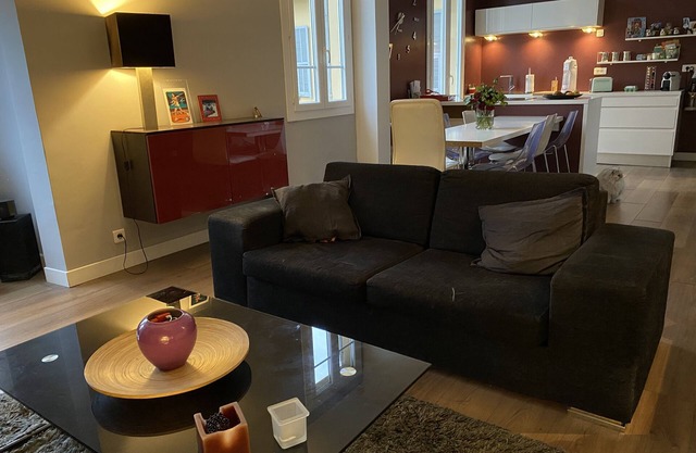 2-bedroom apartment 15 minutes from the sea