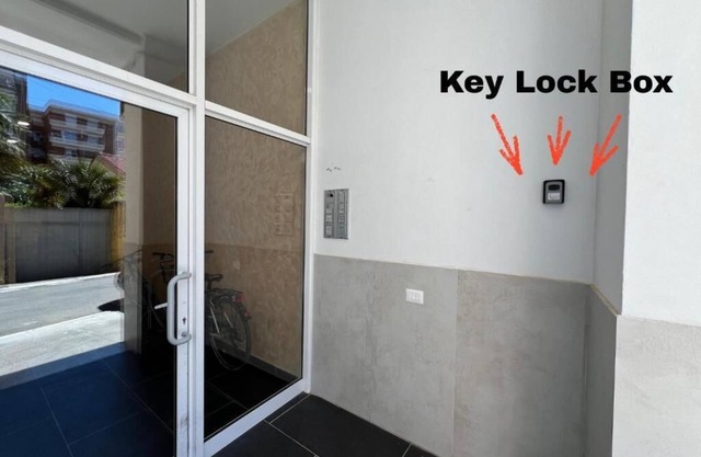 2-bedroom apartment in lovely Shkodër with WiFi, AC
