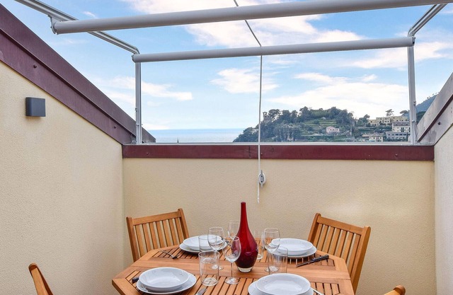 2 bedroom awesome apartment in Moneglia